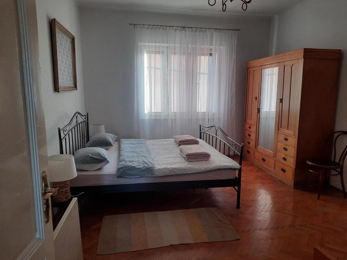 Apartman Soda Ogulin Εξωτερικό φωτογραφία