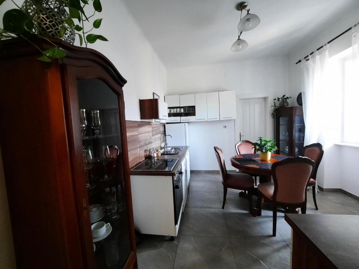 Apartman Soda Ogulin Εξωτερικό φωτογραφία