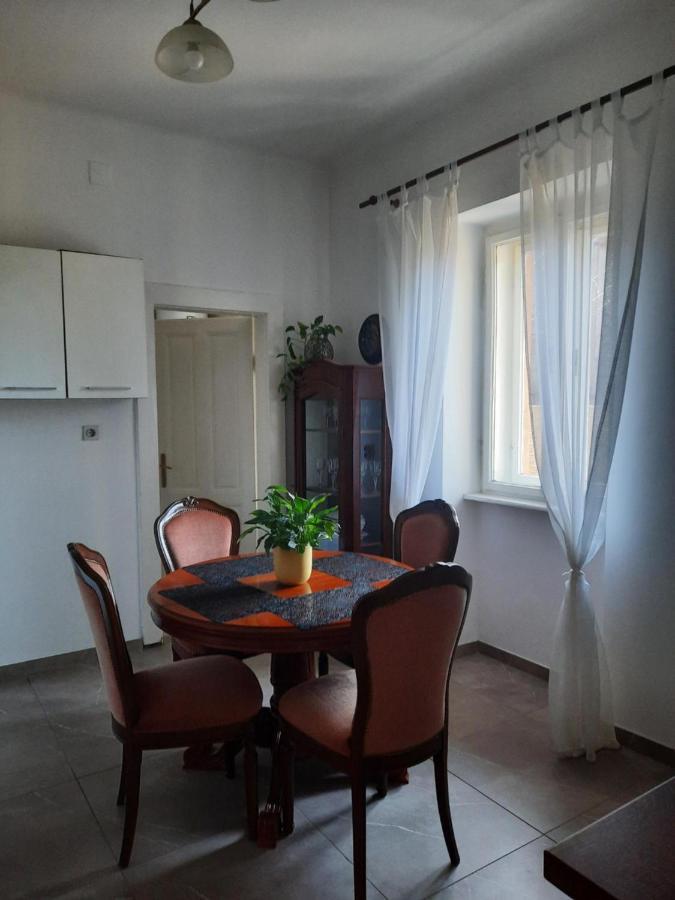 Apartman Soda Ogulin Εξωτερικό φωτογραφία